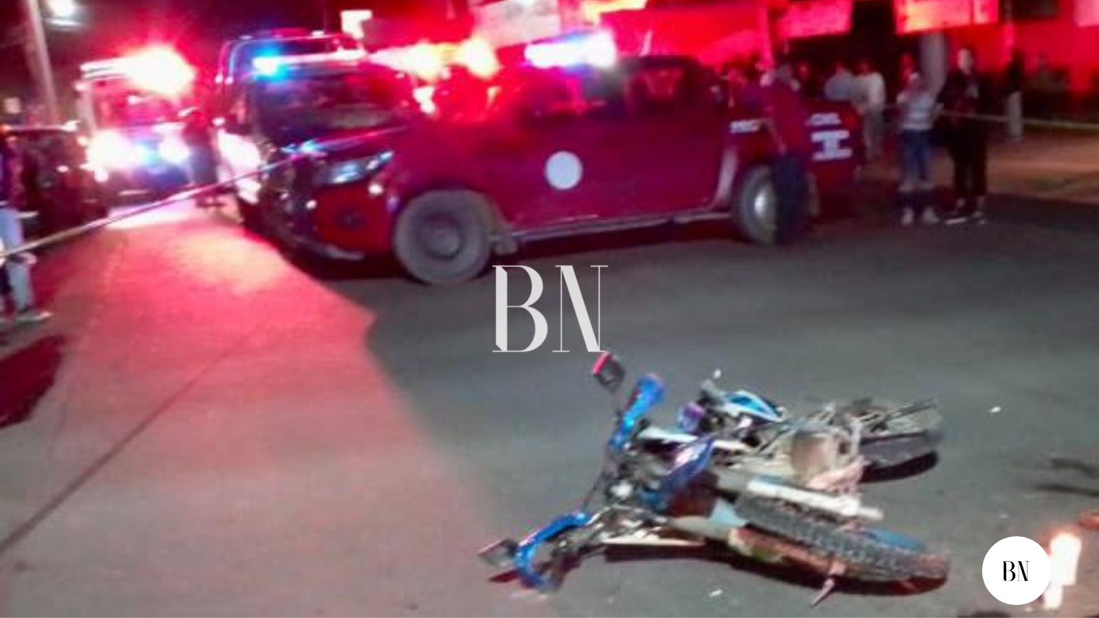 Choca moto contra auto  En Tejupilco, un muerto
